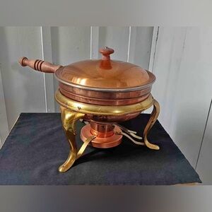 Vtg Copper & Brass Chafing Dish / Fondue Set w/ Burner, Lid & Handle  Tableware